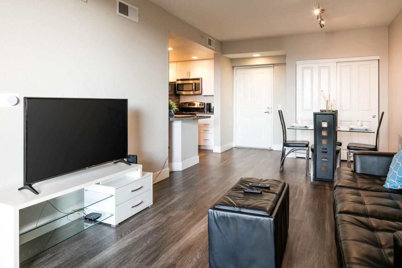 Fully Furnished Suites In Olympic Santa Monica Exterior photo