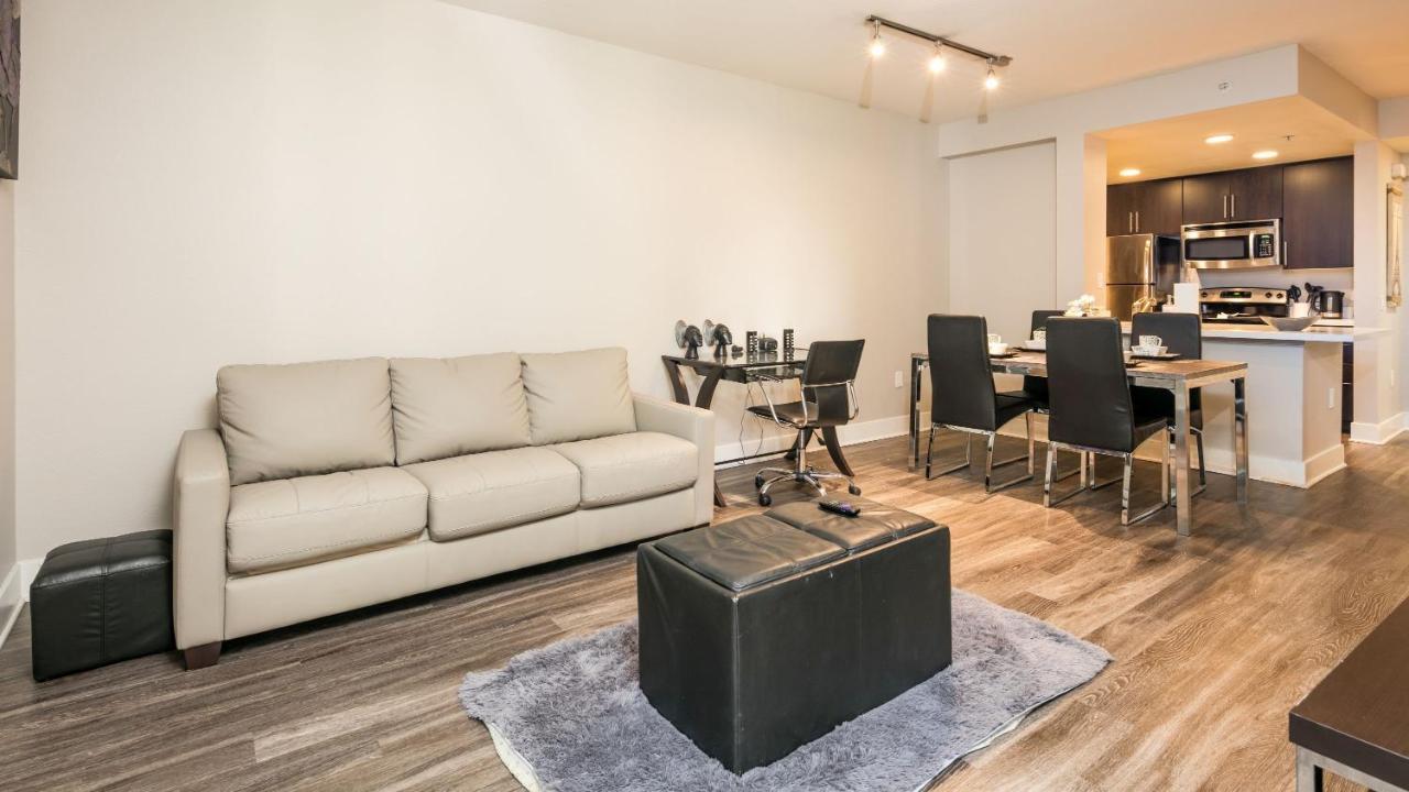 Fully Furnished Suites In Olympic Santa Monica Exterior photo
